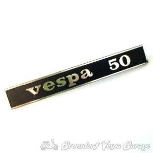 Schriftzug "Vespa 50"